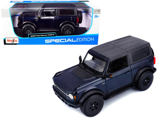 2021 Ford Bronco Wildtrak Dark Blue Metallic with Dark Gray Top "Special Edition" 1/18 Diecast Model Car by Maisto