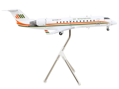 Bombardier CRJ200 Commercial Aircraft "Air Wisconsin" White with Orange and Green Stripes "Gemini 200" Series 1/200 Diecast Model Airplane by GeminiJets